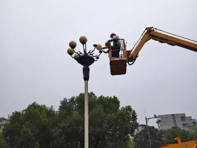 Garden Light Retrofit, Xianggang Administrative Centre